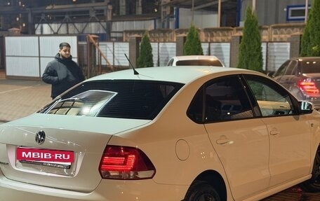 Volkswagen Polo VI (EU Market), 2015 год, 835 000 рублей, 5 фотография