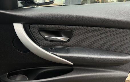 BMW 3 серия, 2015 год, 2 099 000 рублей, 15 фотография