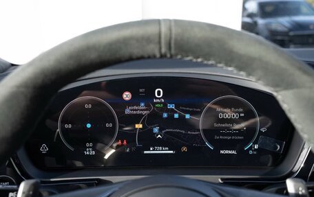 Porsche Cayenne III, 2025 год, 27 000 000 рублей, 23 фотография