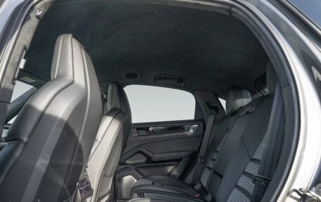 Porsche Cayenne III, 2025 год, 27 000 000 рублей, 29 фотография