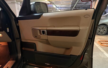 Land Rover Range Rover III, 2011 год, 1 900 000 рублей, 22 фотография