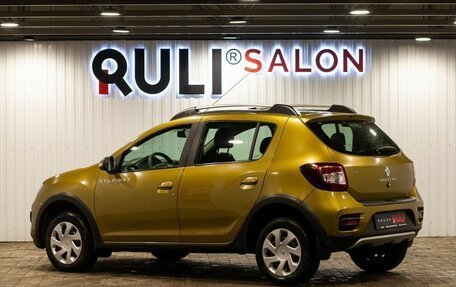 Renault Sandero II рестайлинг, 2014 год, 995 000 рублей, 8 фотография