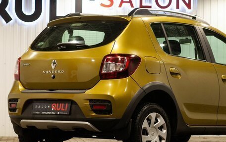 Renault Sandero II рестайлинг, 2014 год, 995 000 рублей, 13 фотография