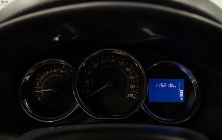 Renault Sandero II рестайлинг, 2014 год, 995 000 рублей, 22 фотография