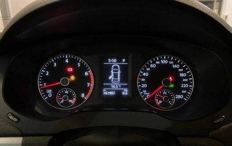 Volkswagen Jetta VI, 2012 год, 682 000 рублей, 11 фотография