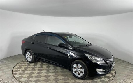 Hyundai Solaris II рестайлинг, 2015 год, 730 000 рублей, 3 фотография