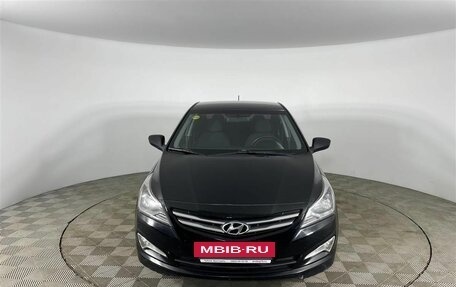 Hyundai Solaris II рестайлинг, 2015 год, 730 000 рублей, 2 фотография