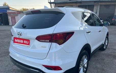 Hyundai Santa Fe III рестайлинг, 2017 год, 2 350 000 рублей, 1 фотография