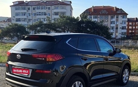 Hyundai Tucson III, 2019 год, 2 100 000 рублей, 4 фотография