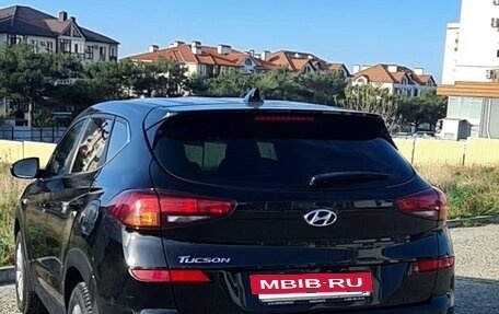 Hyundai Tucson III, 2019 год, 2 100 000 рублей, 5 фотография