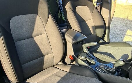 Hyundai Tucson III, 2019 год, 2 100 000 рублей, 16 фотография