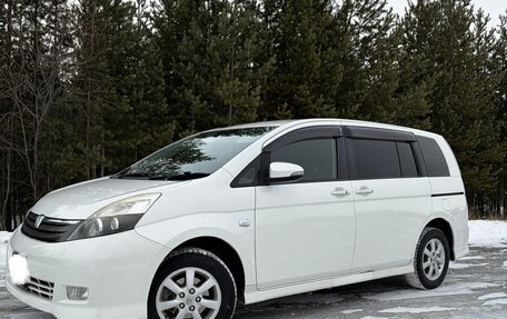 Toyota ISis I, 2013 год, 1 380 000 рублей, 2 фотография