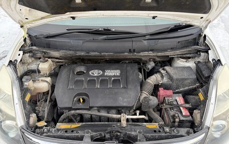 Toyota ISis I, 2013 год, 1 380 000 рублей, 8 фотография