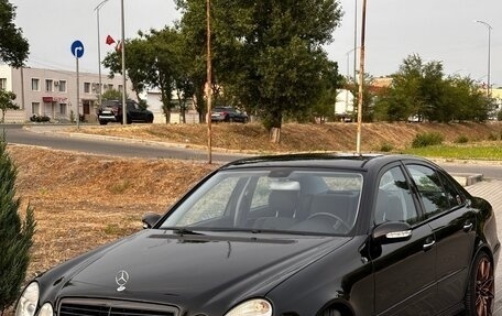 Mercedes-Benz E-Класс, 2004 год, 815 000 рублей, 3 фотография