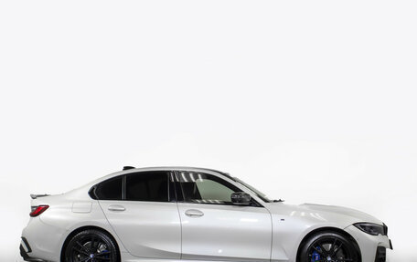 BMW 3 серия, 2019 год, 2 838 000 рублей, 4 фотография