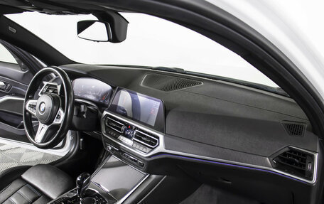 BMW 3 серия, 2019 год, 2 838 000 рублей, 9 фотография