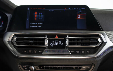 BMW 3 серия, 2019 год, 2 838 000 рублей, 15 фотография