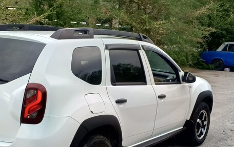 Renault Duster I рестайлинг, 2016 год, 800 000 рублей, 3 фотография