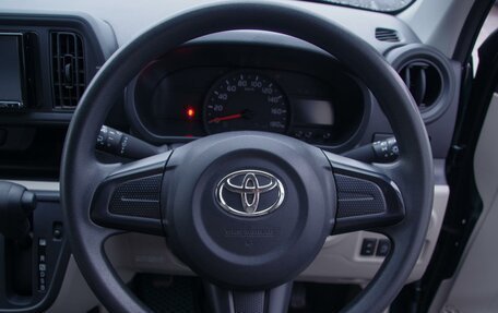 Toyota Passo III, 2017 год, 879 000 рублей, 12 фотография