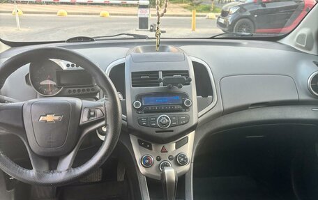 Chevrolet Aveo III, 2013 год, 700 000 рублей, 8 фотография