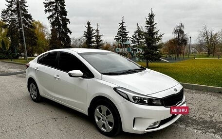 KIA Cerato III, 2017 год, 1 370 000 рублей, 2 фотография