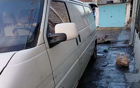 Volkswagen Transporter T4, 1997 год, 250 000 рублей, 2 фотография