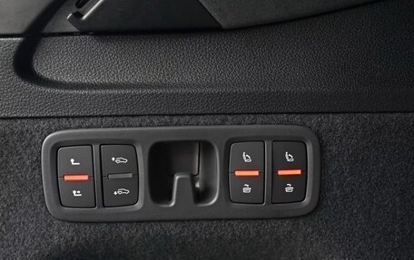 Audi SQ7, 2025 год, 18 000 000 рублей, 27 фотография