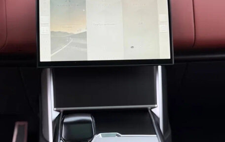 Land Rover Range Rover IV рестайлинг, 2025 год, 28 000 000 рублей, 13 фотография