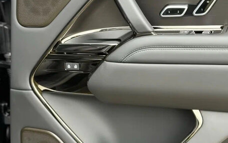 Land Rover Range Rover IV рестайлинг, 2025 год, 28 000 000 рублей, 19 фотография