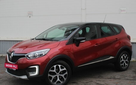 Renault Kaptur I рестайлинг, 2020 год, 1 370 000 рублей, 2 фотография