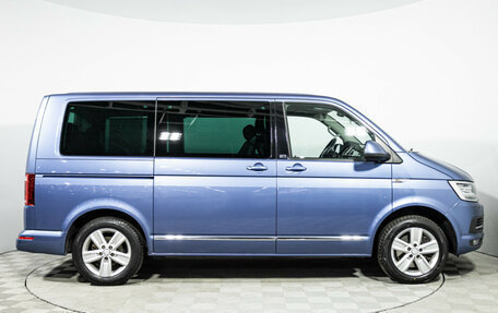 Volkswagen Multivan T6 рестайлинг, 2016 год, 3 700 000 рублей, 4 фотография