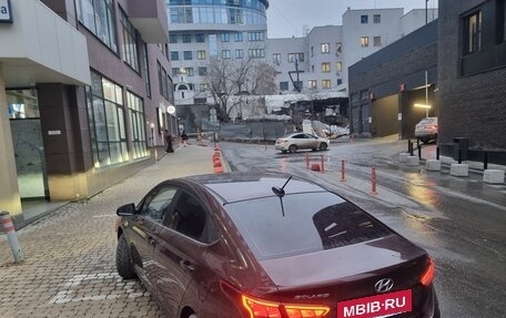 Hyundai Solaris II рестайлинг, 2022 год, 2 200 000 рублей, 4 фотография