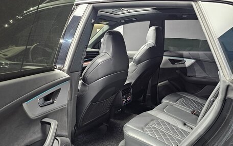 Audi Q8 I, 2023 год, 9 575 000 рублей, 14 фотография