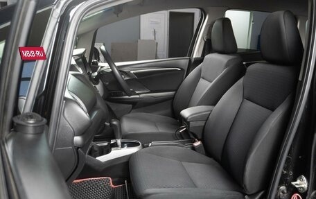 Honda Fit III, 2018 год, 1 249 000 рублей, 8 фотография