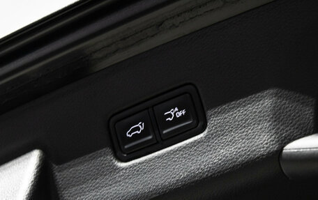 KIA Carnival, 2022 год, 4 289 898 рублей, 32 фотография