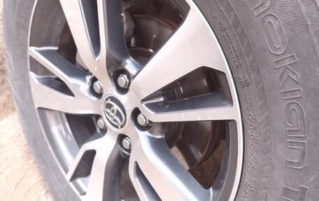 Toyota RAV4, 2018 год, 2 400 000 рублей, 15 фотография