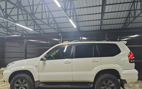 Toyota Land Cruiser Prado 120 рестайлинг, 2006 год, 1 500 000 рублей, 3 фотография