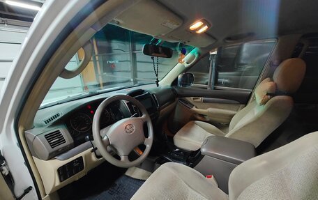 Toyota Land Cruiser Prado 120 рестайлинг, 2006 год, 1 500 000 рублей, 2 фотография