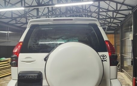 Toyota Land Cruiser Prado 120 рестайлинг, 2006 год, 1 500 000 рублей, 9 фотография