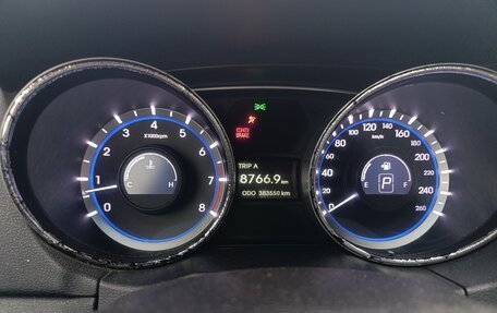 Hyundai Sonata VI, 2011 год, 700 000 рублей, 25 фотография