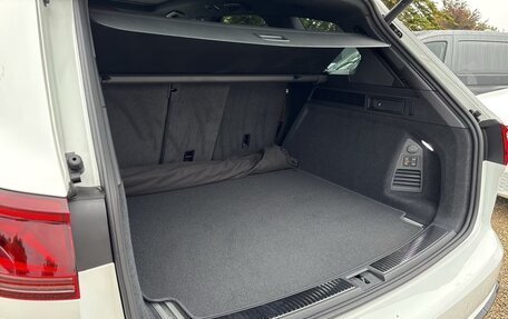 Volkswagen Touareg III, 2025 год, 12 800 000 рублей, 27 фотография