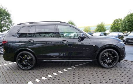 BMW X7, 2025 год, 16 800 000 рублей, 9 фотография