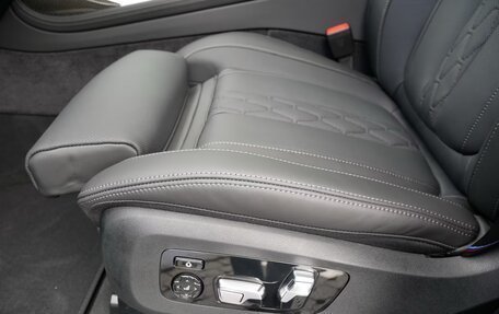 BMW X7, 2025 год, 16 800 000 рублей, 13 фотография