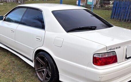 Toyota Chaser VI, 2000 год, 950 000 рублей, 2 фотография