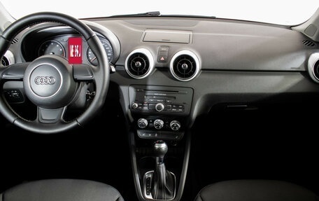 Audi A1, 2011 год, 1 140 000 рублей, 11 фотография