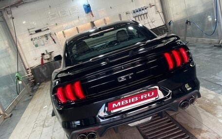 Ford Mustang VI рестайлинг, 2019 год, 6 000 000 рублей, 6 фотография