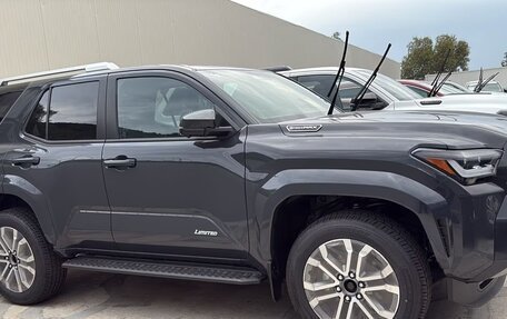 Toyota 4Runner, 2025 год, 10 300 000 рублей, 3 фотография