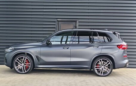 BMW X5, 2021 год, 10 500 000 рублей, 2 фотография