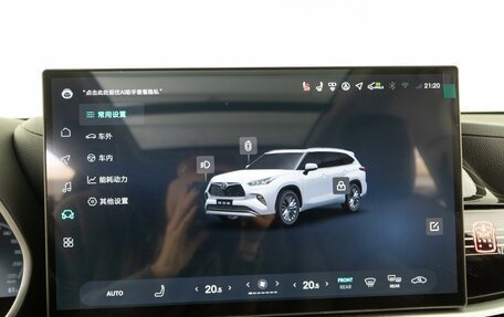 Toyota Highlander, 2025 год, 6 464 434 рублей, 28 фотография