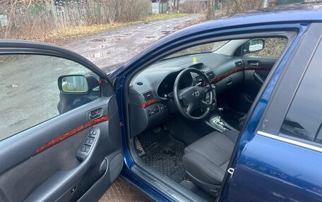 Toyota Avensis III рестайлинг, 2006 год, 799 999 рублей, 7 фотография